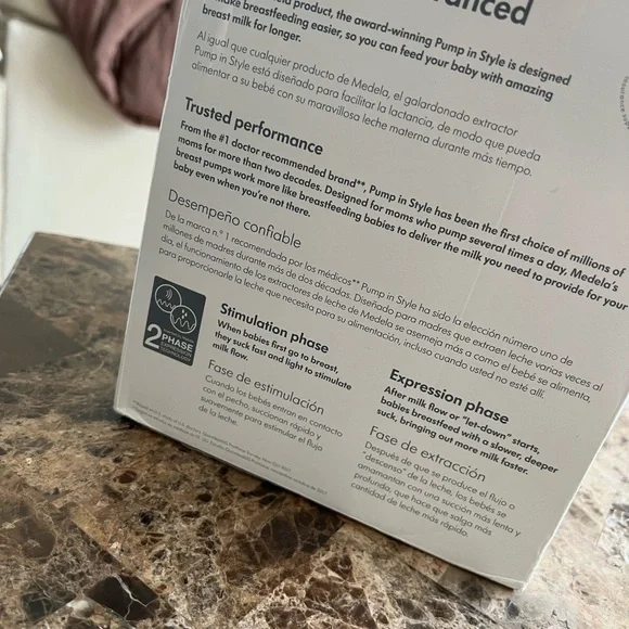 NWT Medela Pump in Style Advanced breast pump - Picture 2 of 3